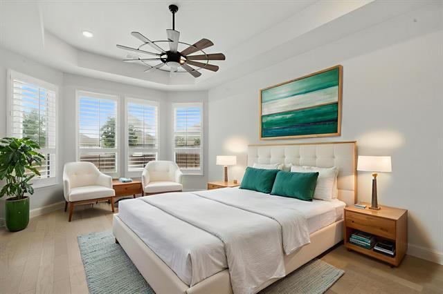 Building Photo - 2205 Sandrellan St