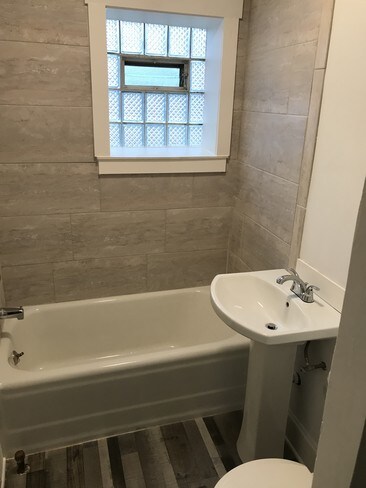 Building Photo - 6906 19th St