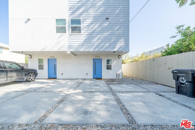 Building Photo - 5746 Elmer Ave