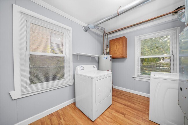 Building Photo - 2623 96th Pl