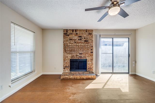 Building Photo - 6809 S Creek Dr