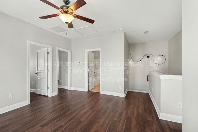 Building Photo - 2330 Bonterra Blvd