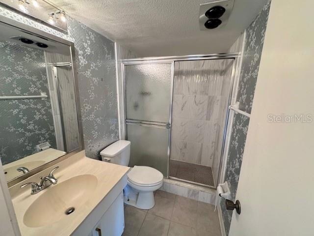 Building Photo - 6999 W Country Club Dr N