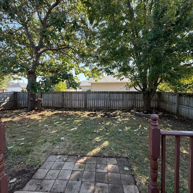 Building Photo - Beautiful 3 bedroom 2 Bathroom home in Wil...