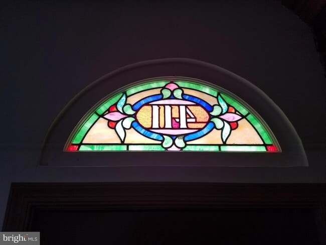 Building Photo - 411 Gittings St