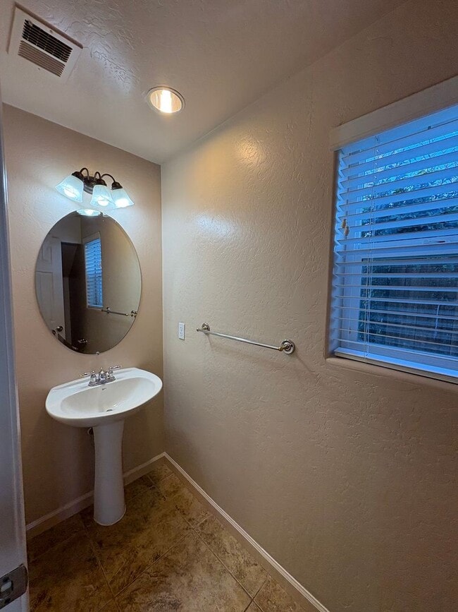Building Photo - 3 Bedroom Home in the Avalon gated community coming soon!