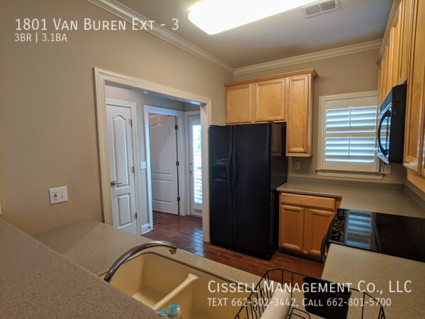 Building Photo - 1801 Van Buren Ext. #3