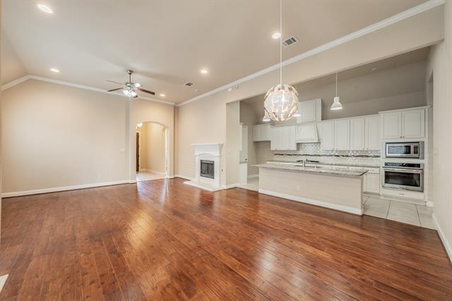 Building Photo - 568 Enfield Dr