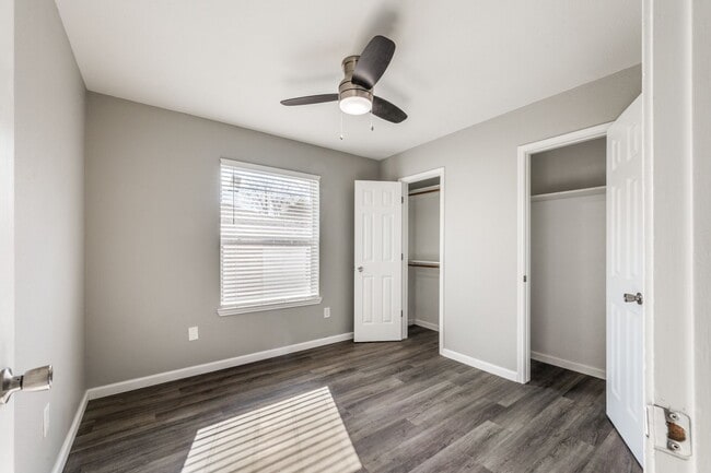 Building Photo - 5304 Wild W Dr