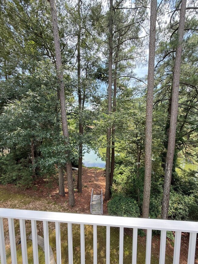 Building Photo - 142 Riverview Plantation Dr
