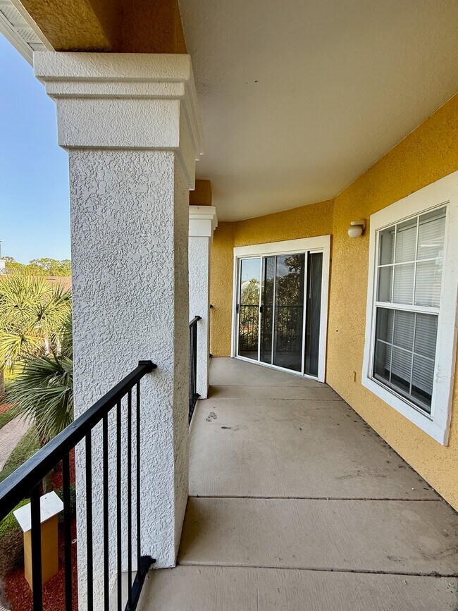 Building Photo - 3567 Conroy Rd