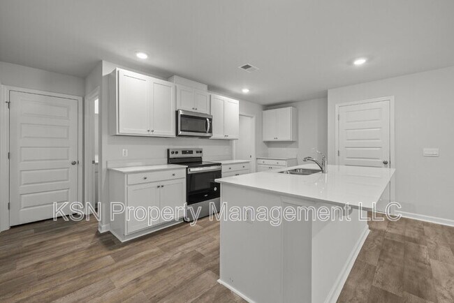 Building Photo - 129 Azure Dr