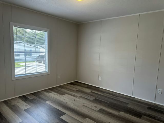 Building Photo - 9357 Eden Dr
