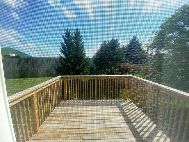 Building Photo - 1826 Kerrybrook Ct