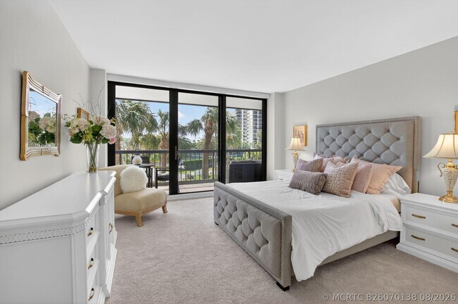 Building Photo - 4748 S Ocean Blvd
