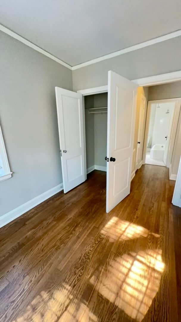 Building Photo - Bright & Modern Renovated 1-Bedroom Condo in Heathwood Court