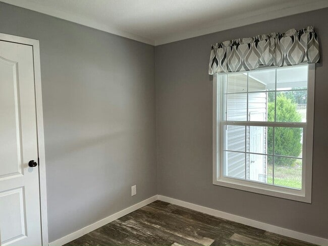Building Photo - 3056 SW 108th St