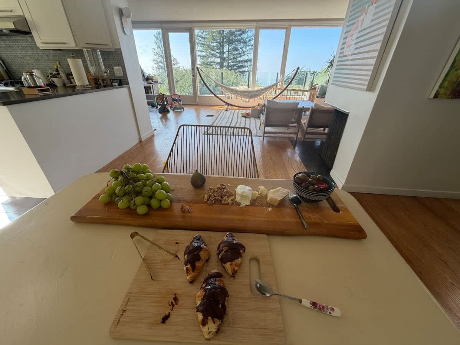 Building Photo - 1072 Keeler Ave