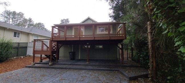 Building Photo - Beautiful Remodeled Home, 3 years ago, loc...