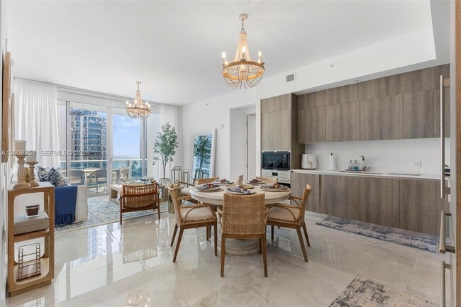 Building Photo - 17550 Collins Ave