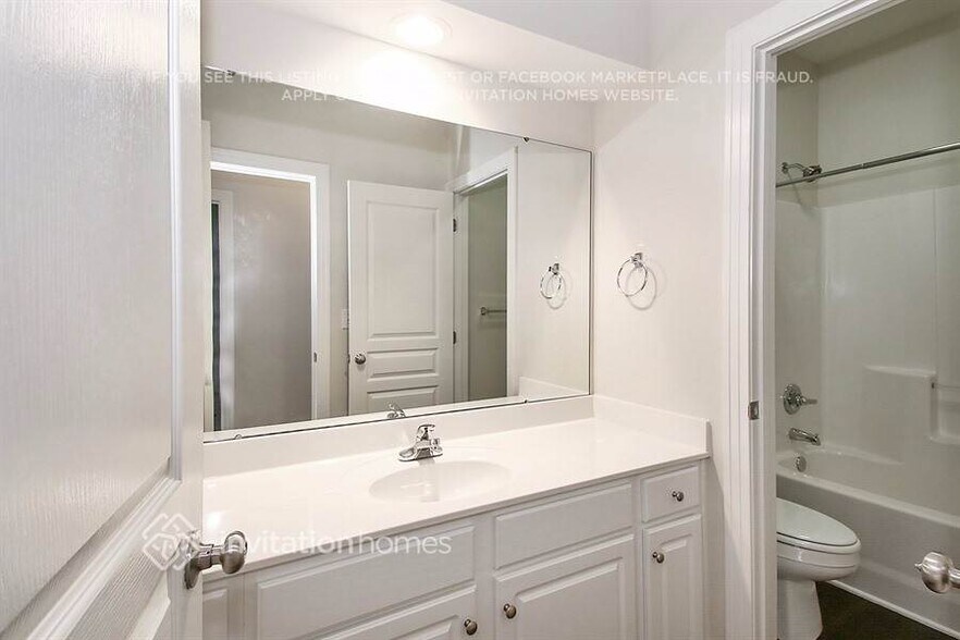 Building Photo - 20229 Colony Point Ln