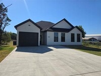 Building Photo - 3505 Brazos River Dr