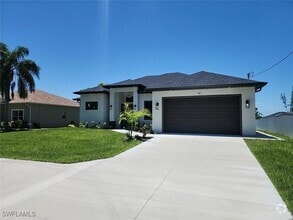 Building Photo - 316 Jacaranda Pkwy E