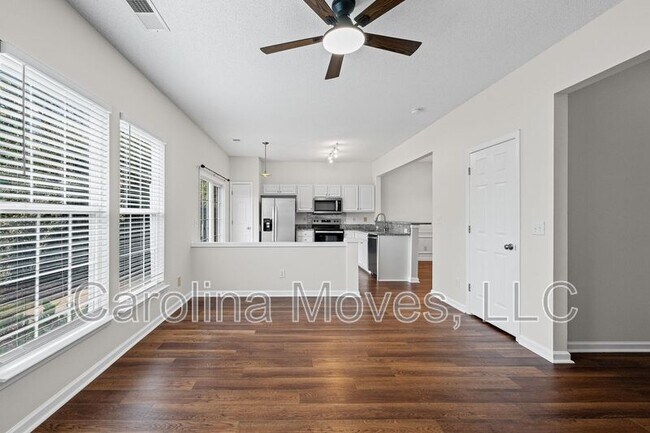 Building Photo - 106 Waterford Park Dr