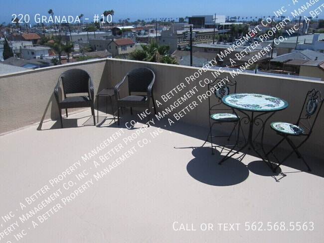 Building Photo - 220 Granada-#10