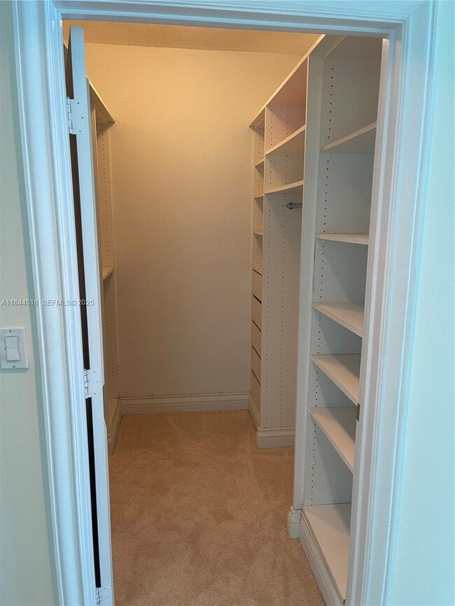 Building Photo - 5025 Collins Ave