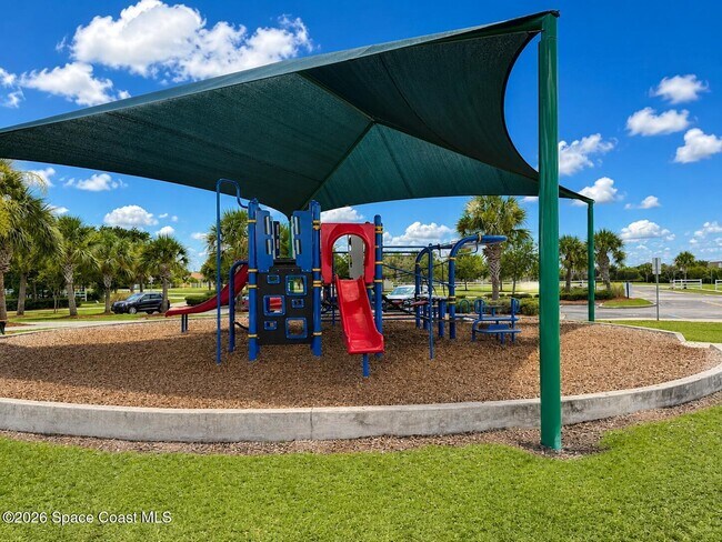 Building Photo - 3450 Brunot Cir