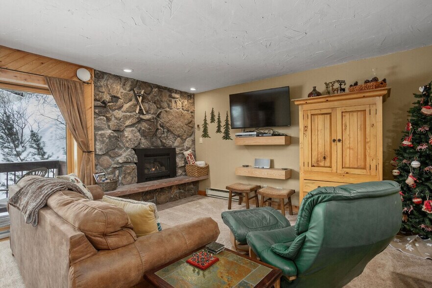 Building Photo - 2135 Burgess Creek Rd