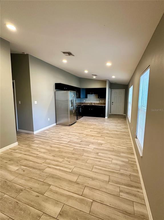 Building Photo - 912 Grand St