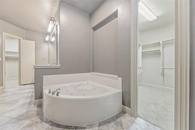 Building Photo - 1025 Lady Lore Ln