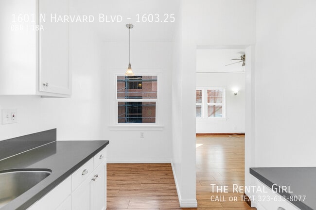 Building Photo - 1601 N Harvard Blvd