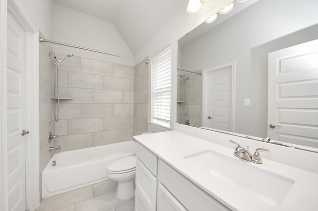 Building Photo - 4412 Mesquite Terrace Dr