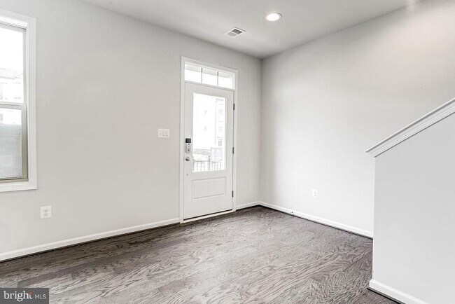 Building Photo - 13625 Harrier Way