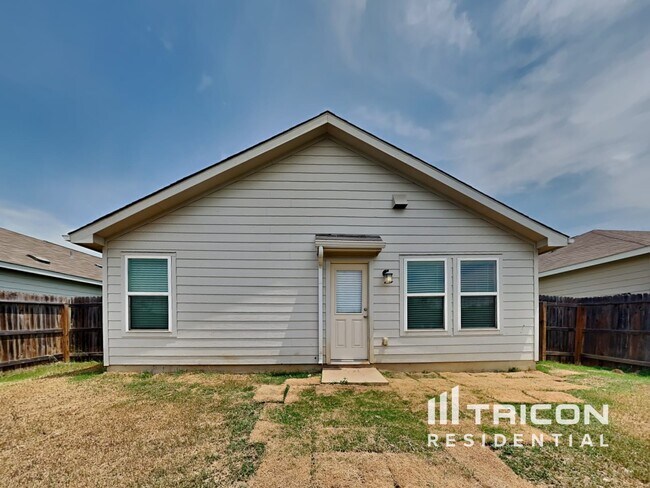 Building Photo - 746 Mizuno Wy