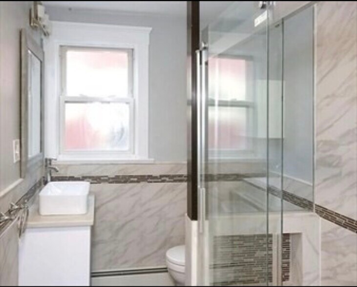 Building Photo - 24 Speridakis Ter