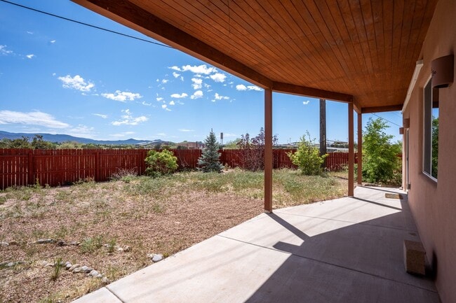 Building Photo - 1573 Kachina Ridge Dr