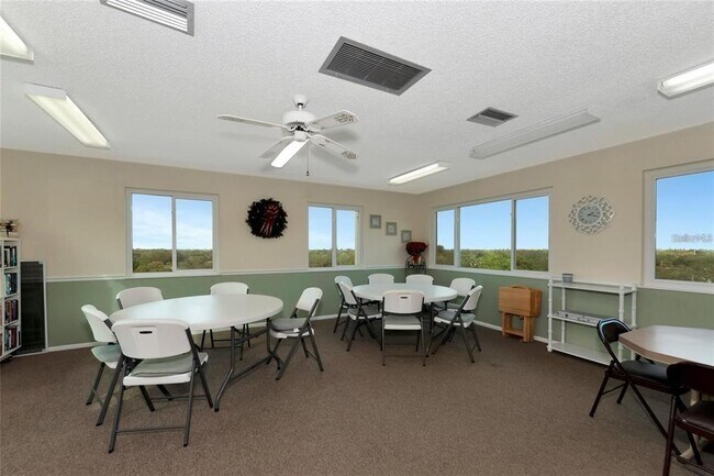 Building Photo - 3640 Ironwood Cir