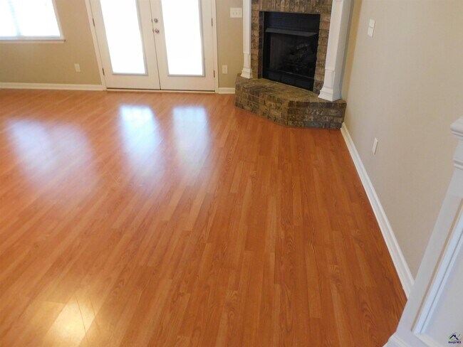 Building Photo - 1307 Loudon Hill Dr