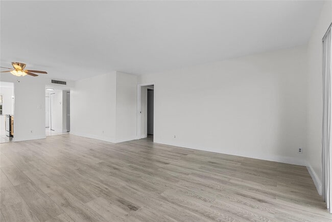 Building Photo - 8205 NW 61st St