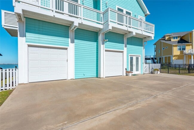 Building Photo - 1640 Windsong Way