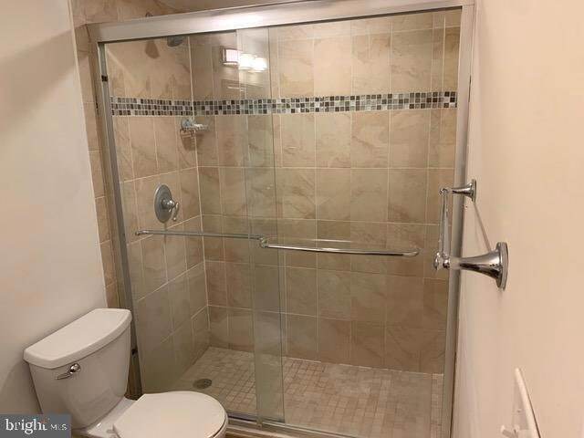 Building Photo - 5903 Mt Eagle Dr