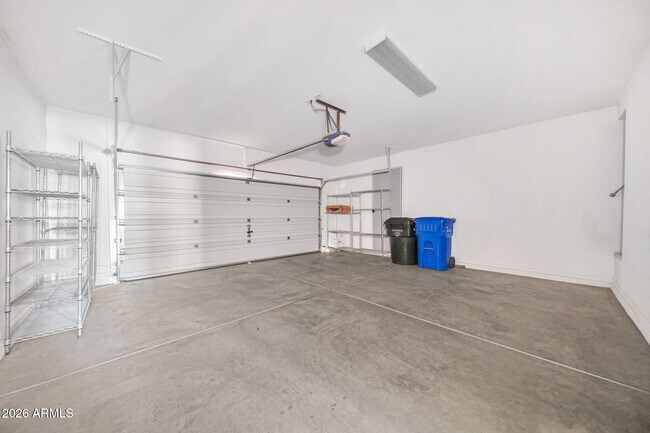 Building Photo - 7770 W Alvarado Rd