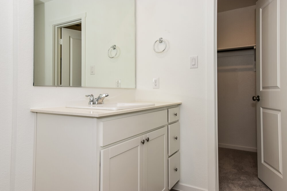 Building Photo - 1231 Canyon Wren Dr