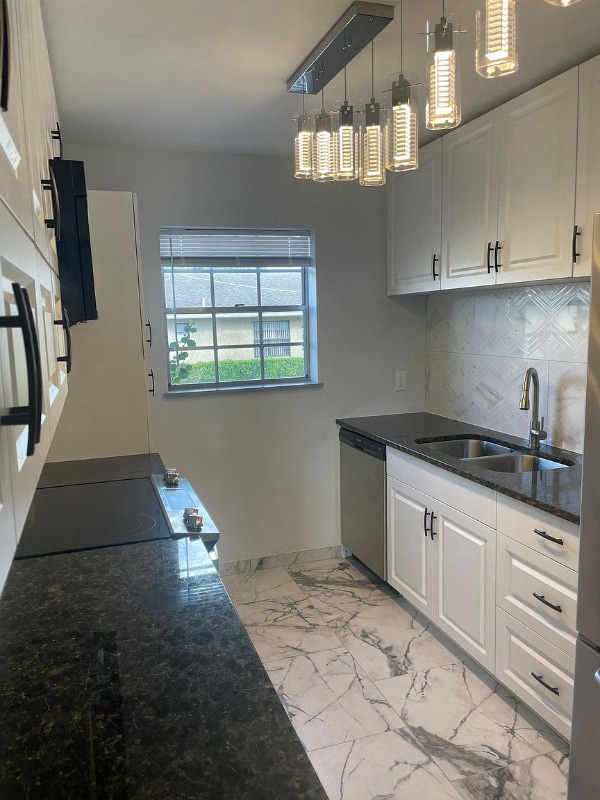 Building Photo - 509 Pearsons Path