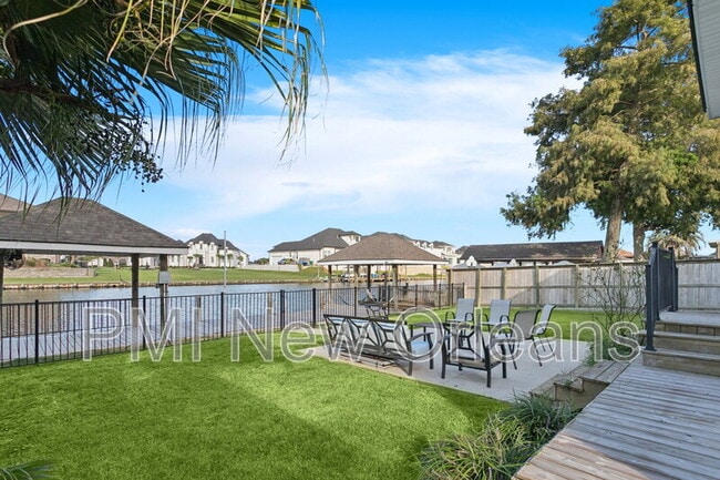 Building Photo - 114 Eden Isles Dr