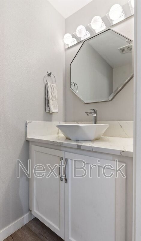 Building Photo - 4712 146th Pl NE